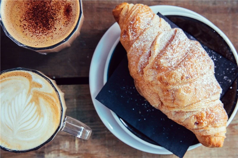 CoffeeandCroissant